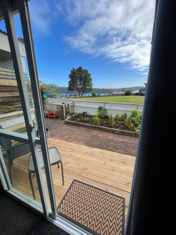 Raglan Seaview Cabin Exterior photo